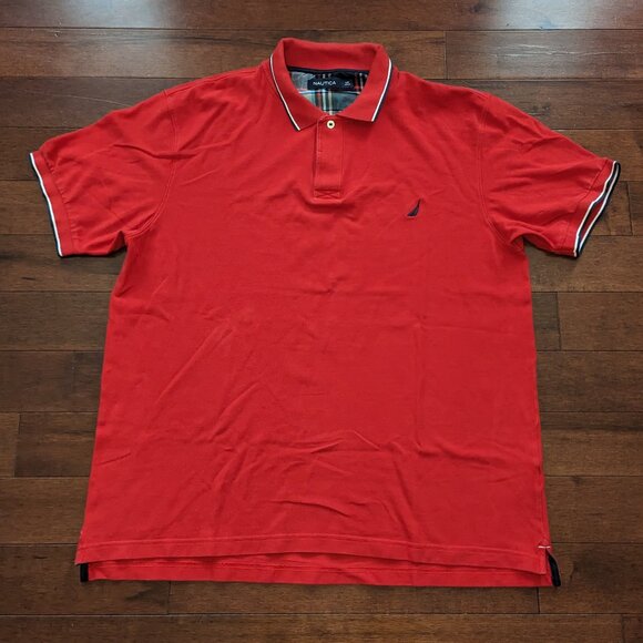 Nautica Essential - Picture 1 of 3